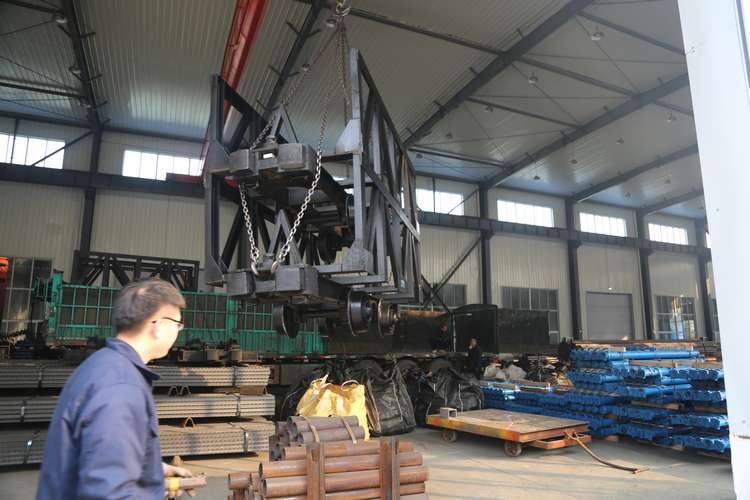 CHINA COAL GROUP sent a lot of Mining material vehicles to Shenyang